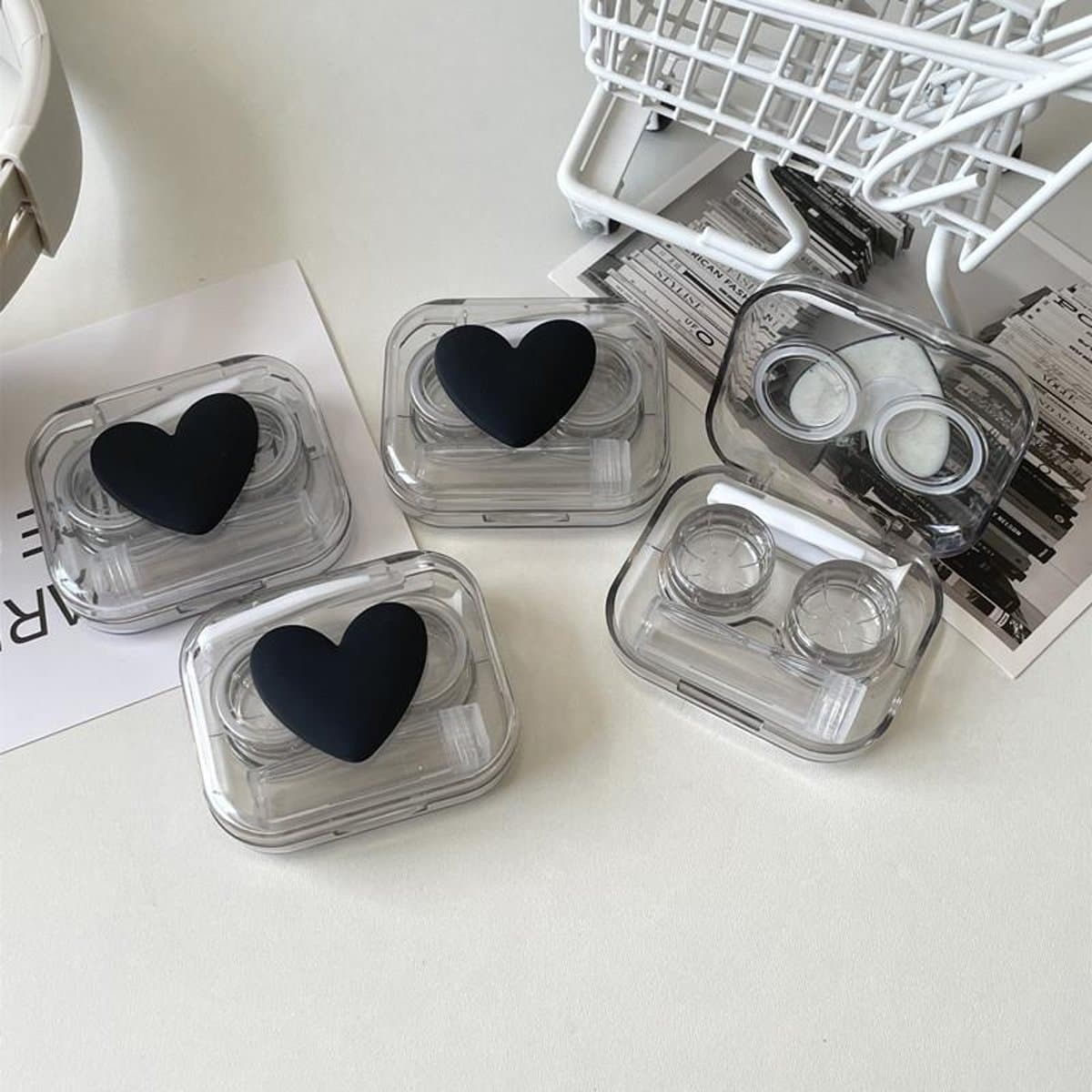 Estuche para lentes de contacto miniatura 4
