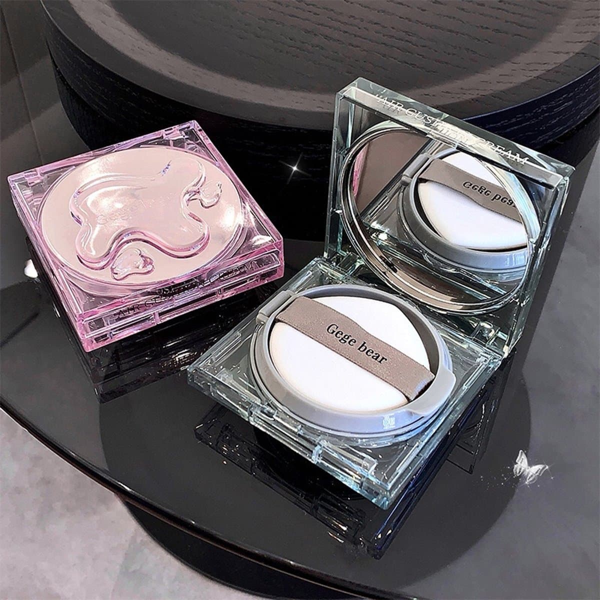 Gegebear Cushion Hidratante y Luminoso, Ligero con Cobertura y Efecto Soft Focus BB Cream